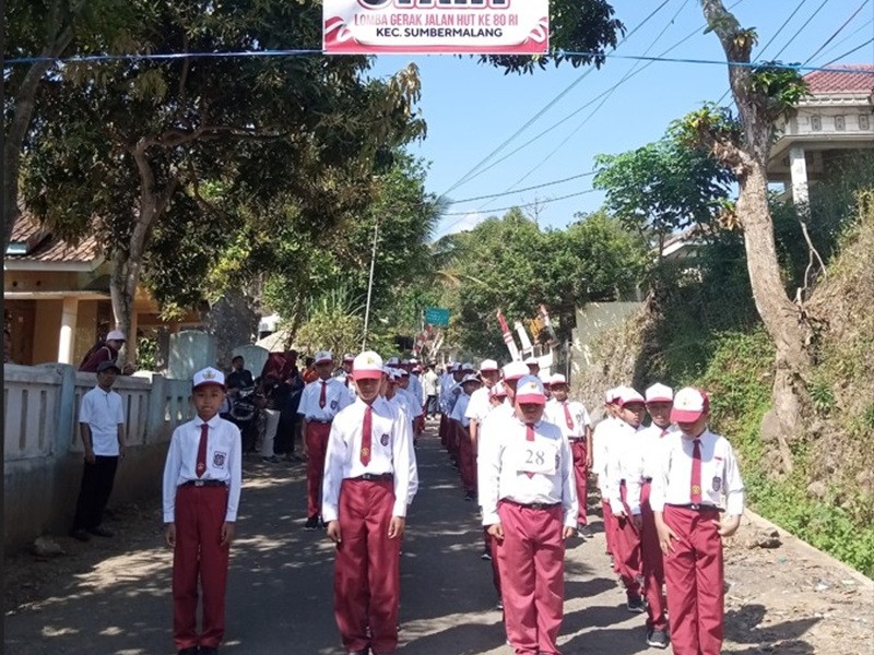 Lomba Gerak Jalan Putra dan Putri SDN 1 Tamankursi