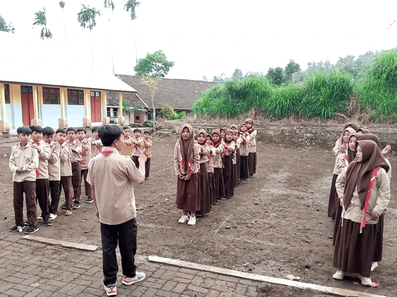 kegiatan Ektrakurikuler Kepramukaan