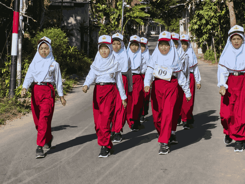 GERAK JALAN SD NEGERI 1 TAMANKURSI